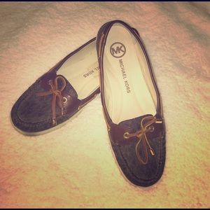 Michael Kors signature leather boats loafers